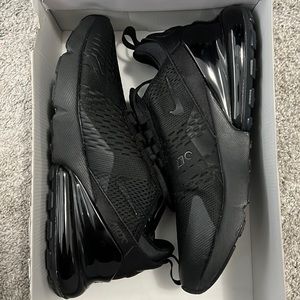 Nike Air Max 270